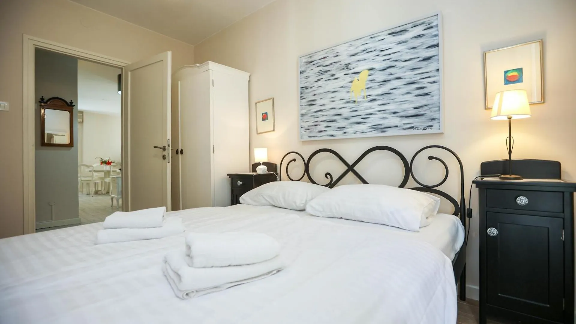Vivien Central 2 Bedroom Apartment Zadar